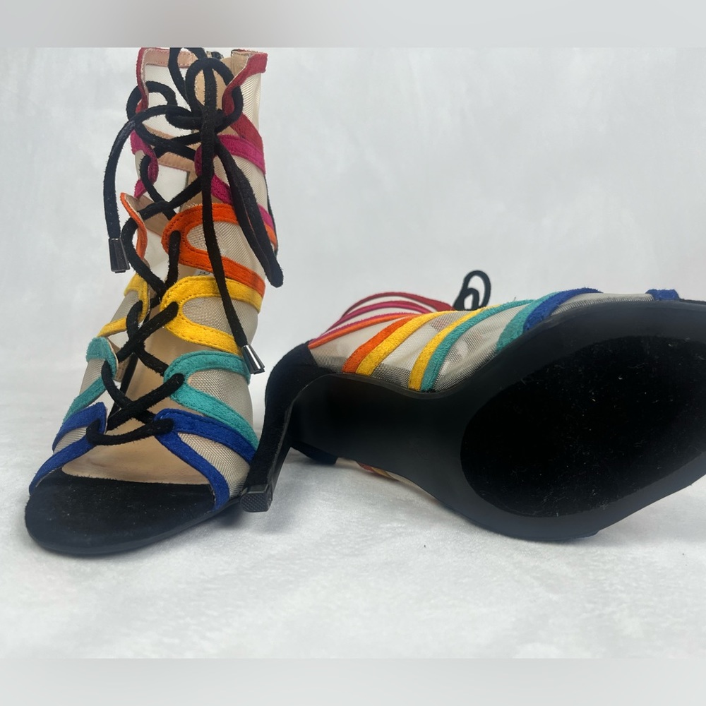 Cape Robbin‎ Multi-Color Heels - Picture 3 of 4